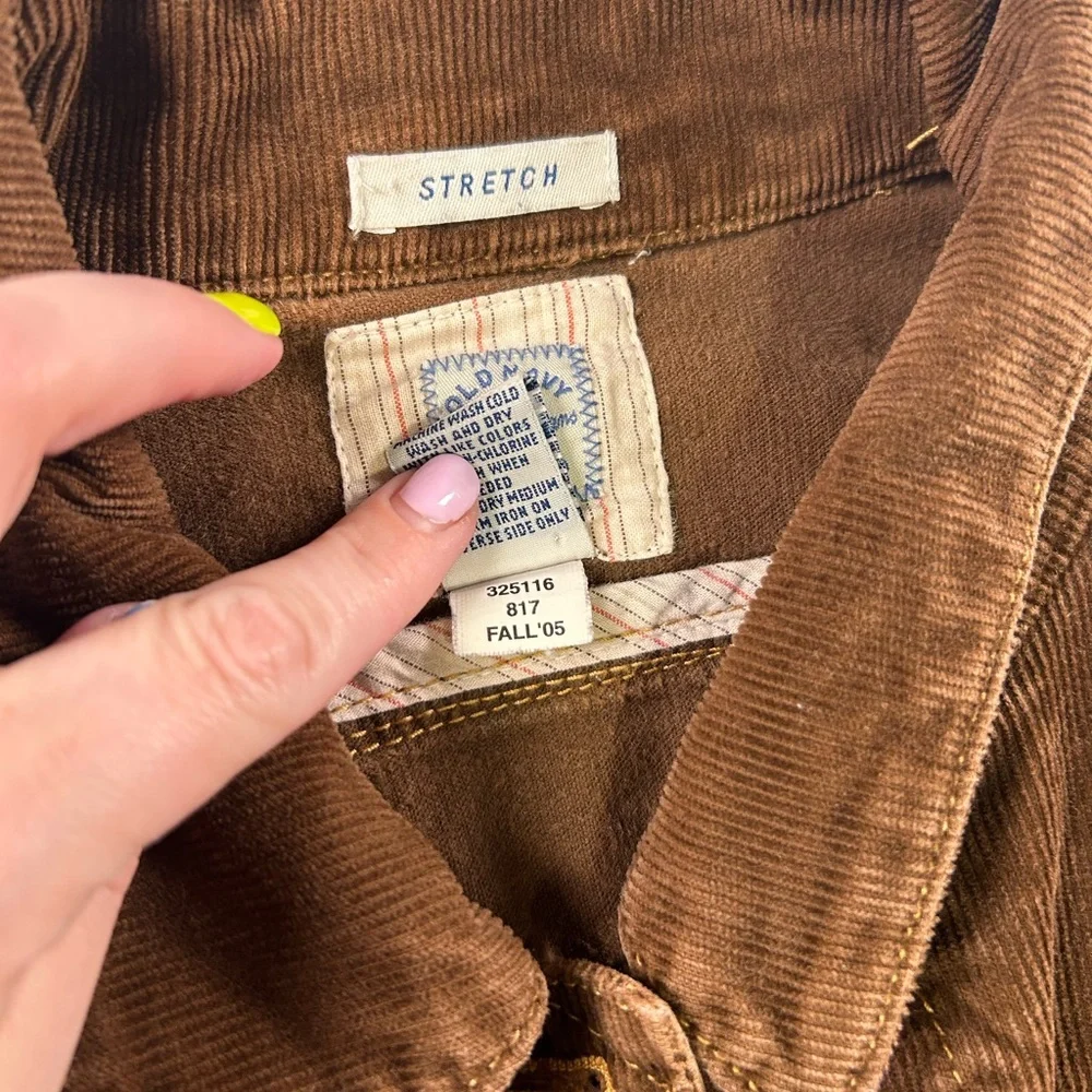 Vintage Old Navy Brown Corduroy Cropped Trucker Jacket 2005 - Picture 3 of 6